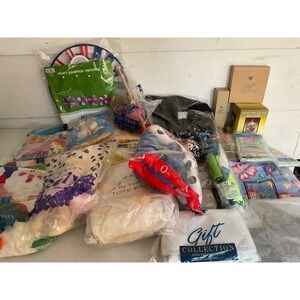 90's Avon Gift Collection Lot New NIB Tote Bags Cooler Umbrella Garden Flags